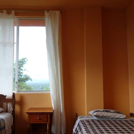 Hostal Tena Naui Exterior foto