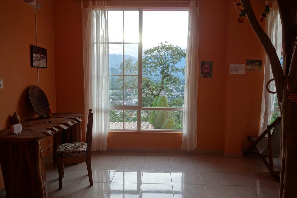 Hostal Tena Naui Exterior foto