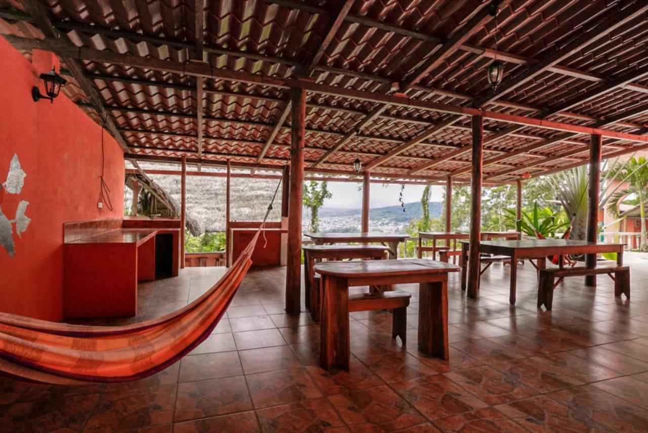 Hostal Tena Naui Exterior foto